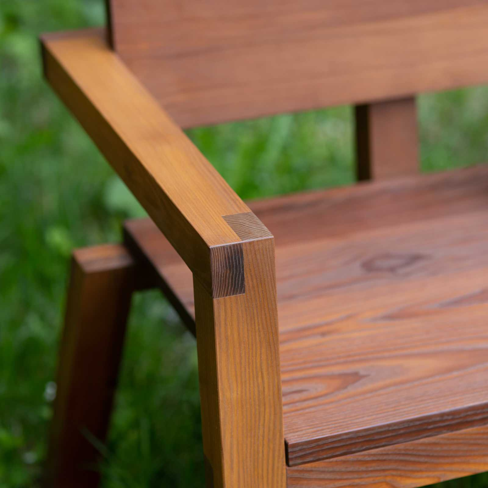 Деревянная садовая мебель из массива термоясеня