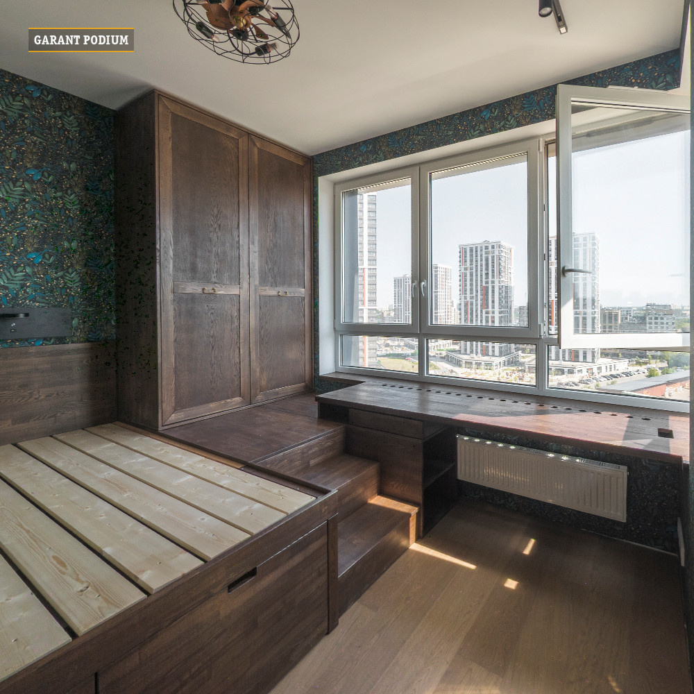 Комплект мебели для комнаты.