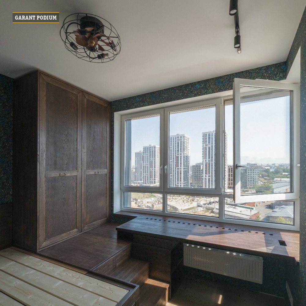 Комплект мебели для комнаты.