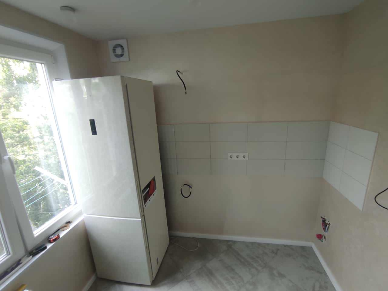 Помещение до установки кухни