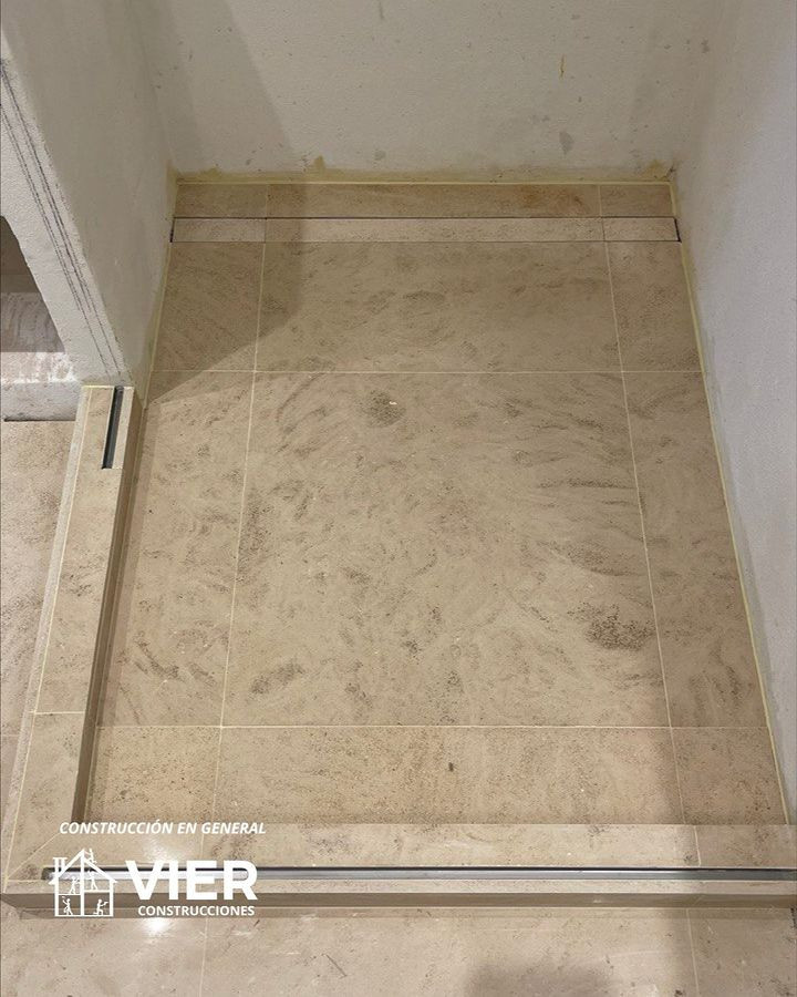 Realizamos una cuidadosa remodelación del apartamento y agregamos un baño donde