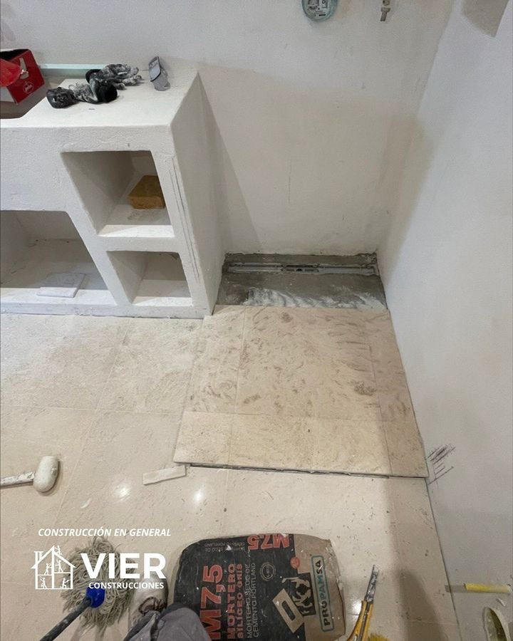 Realizamos una cuidadosa remodelación del apartamento y agregamos un baño donde