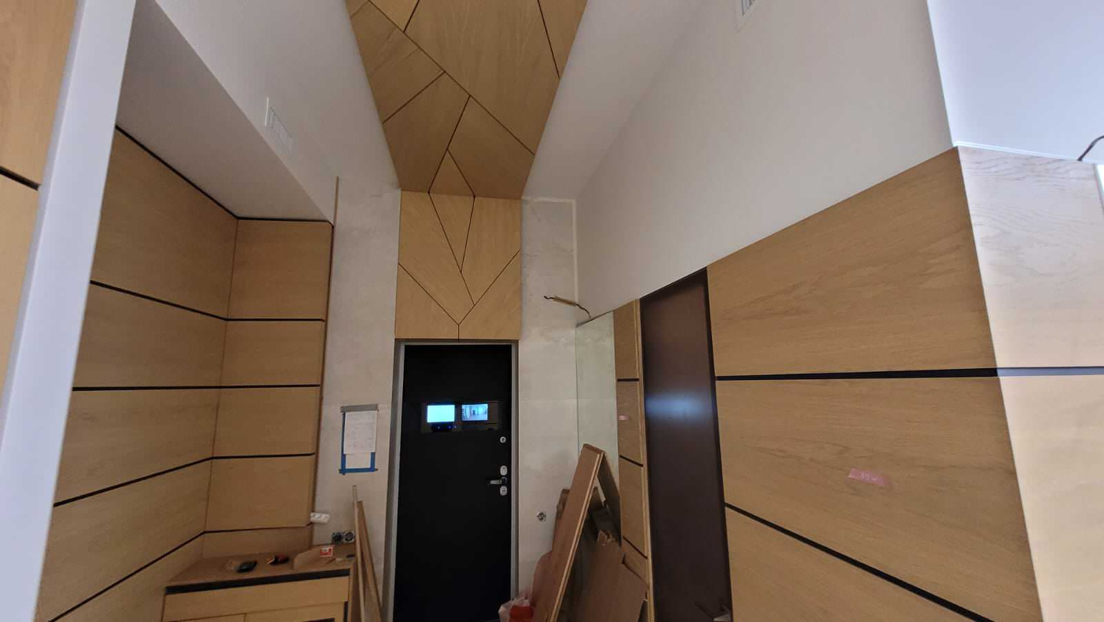 Панели и мебель. Отделка квартиры на Тореза.