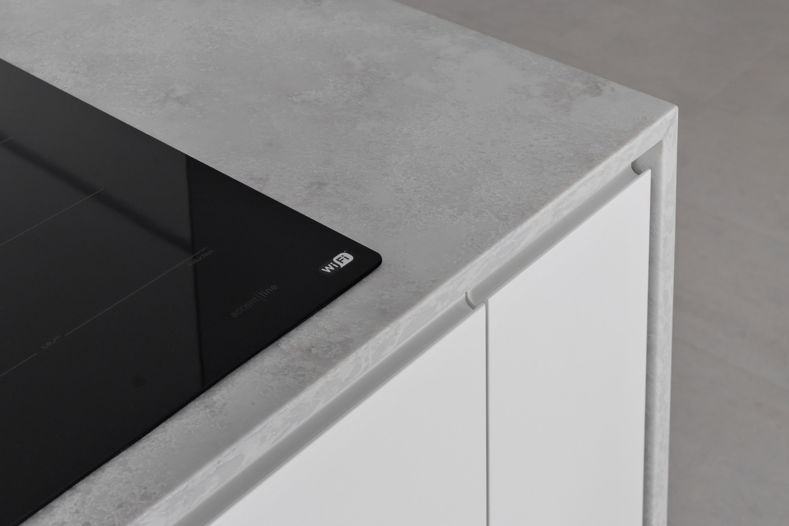 Реализация проекта трехкомнатной квартиры "ЖК на Высоте"