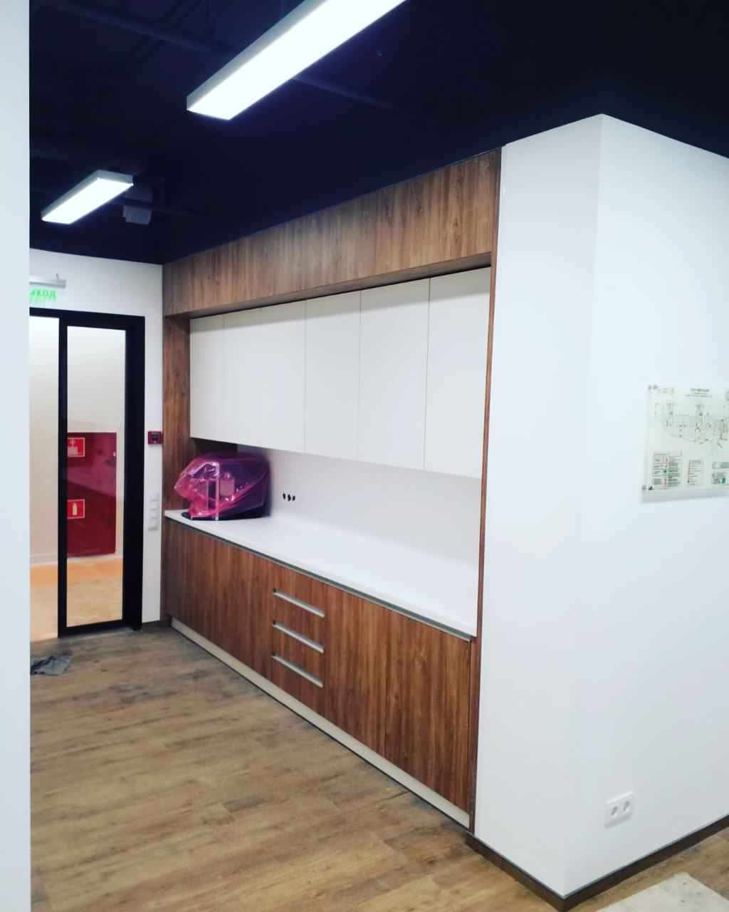 Обложка проекта: Мебе