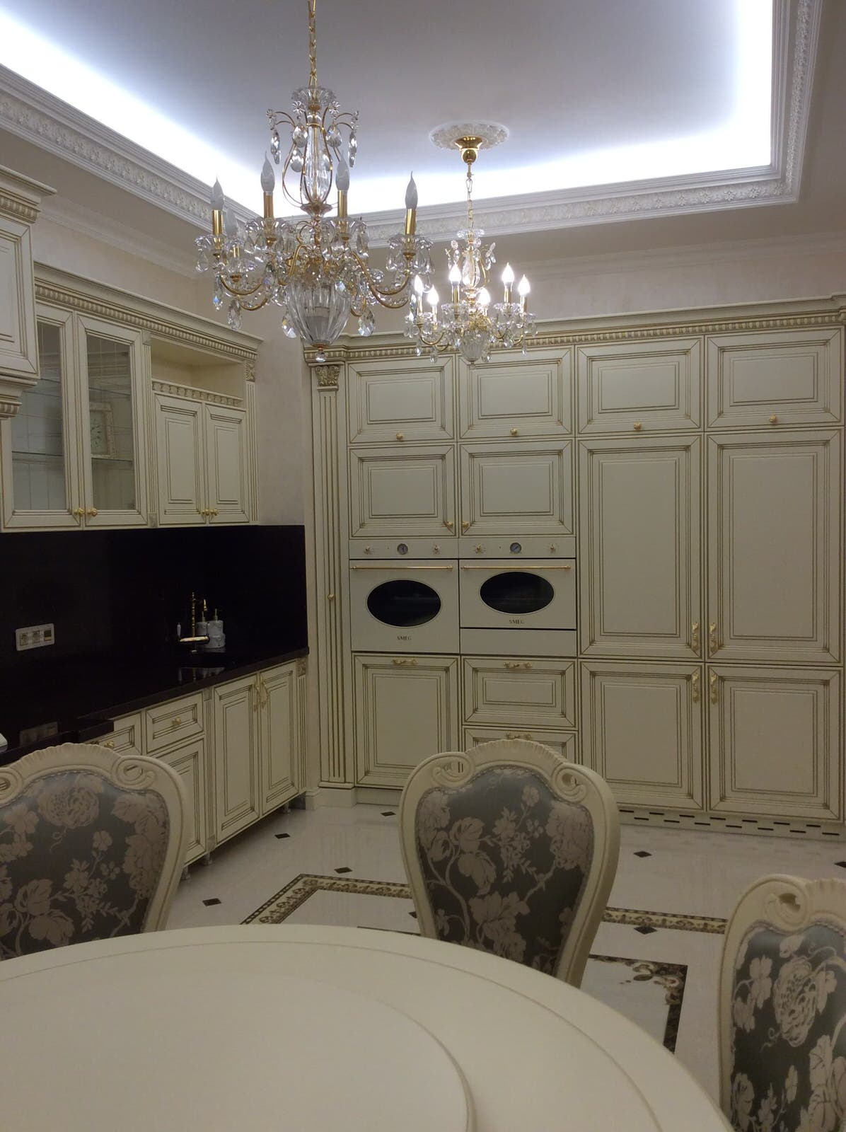 Роскошный таунхаус в поселке Соловьиная Роща