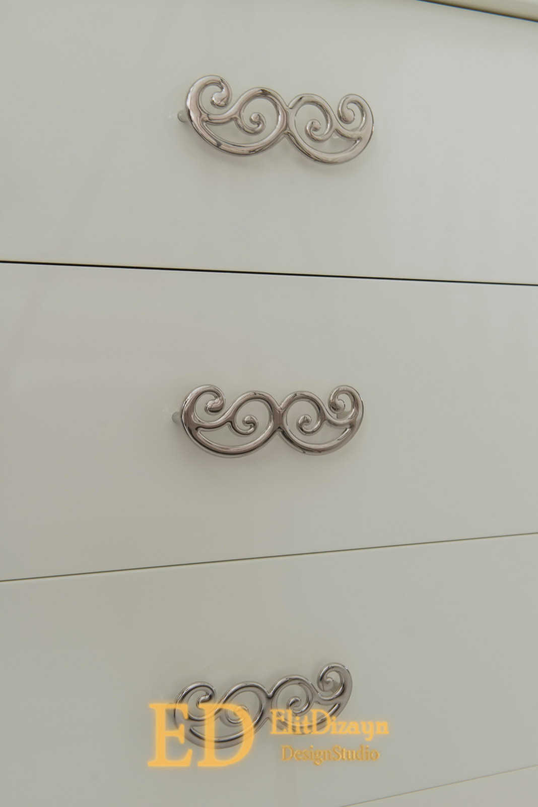 Квартира неоклассика - 1 (детская)