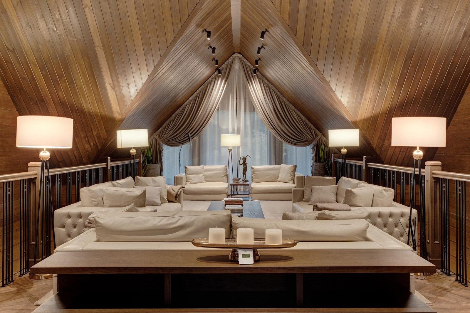 Загородный дом на озере Селигере