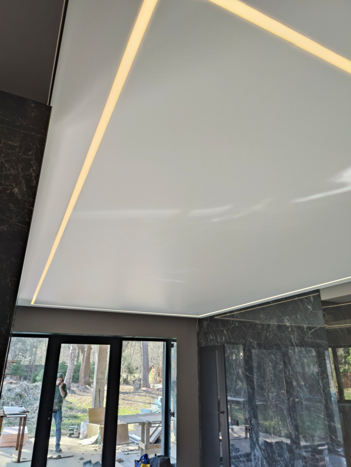 Парящий потолок в Частном Доме. Садки