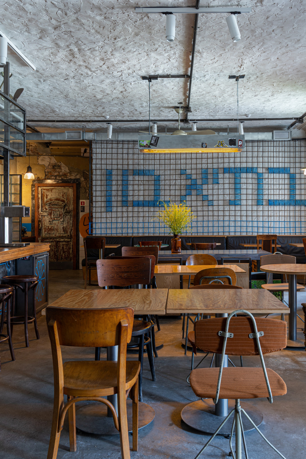 Руин бар mazltov в Нижнем Новгороде