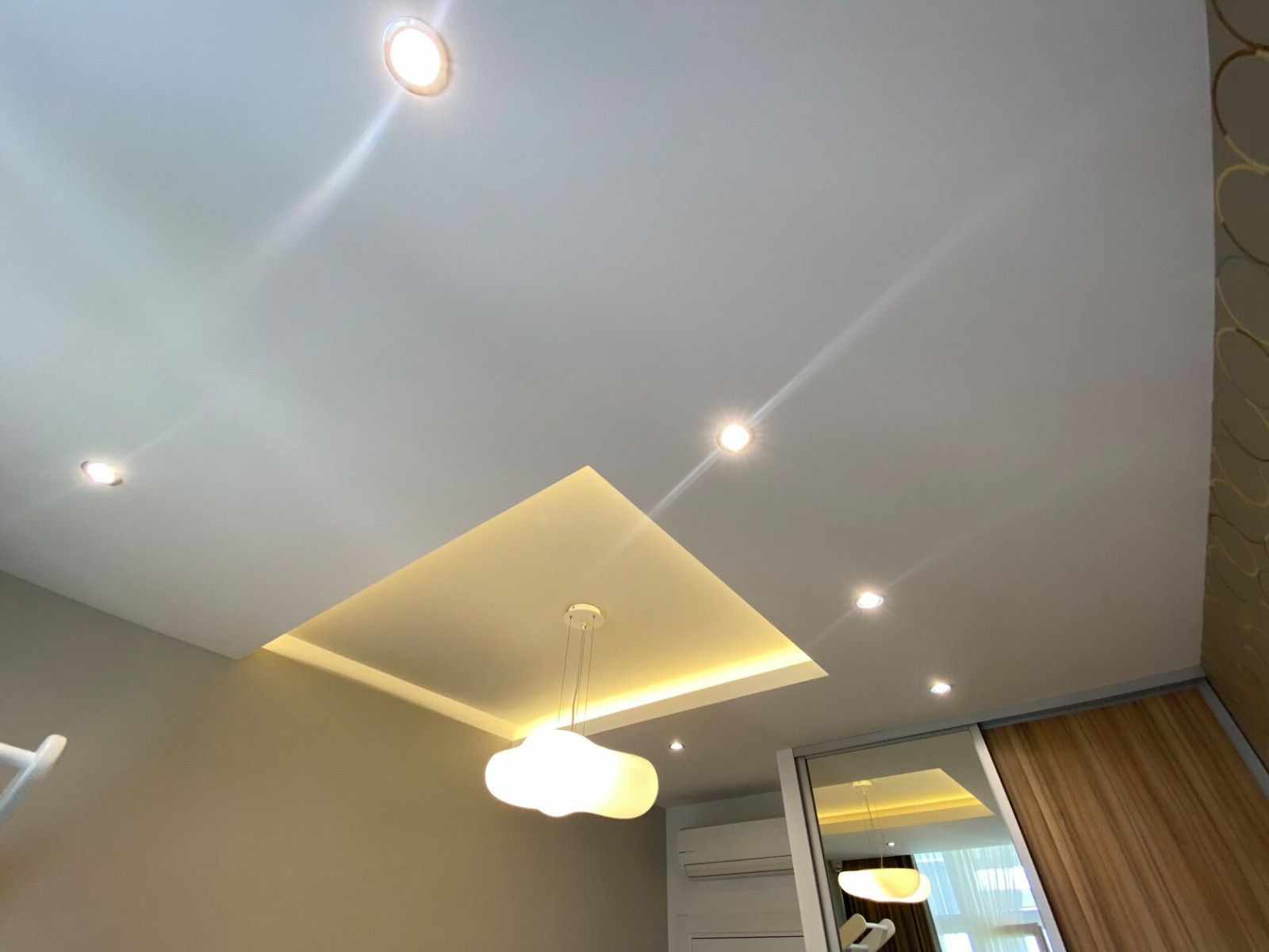 ЖК Триколор