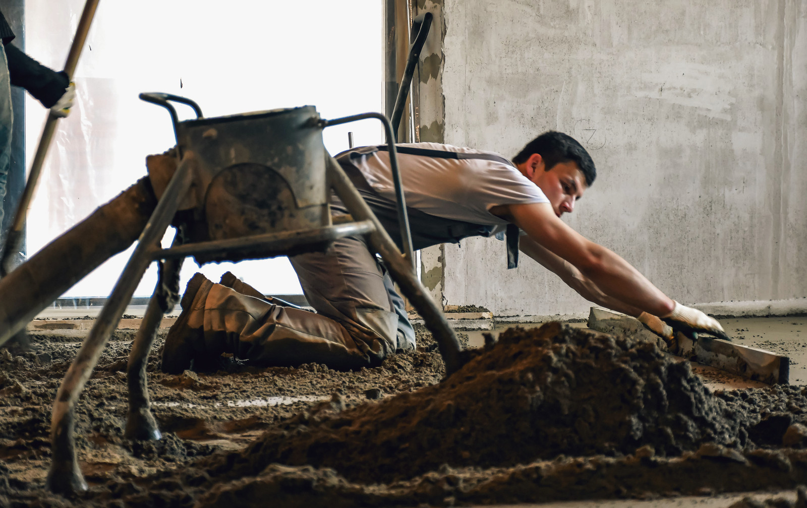 КП Клязьминский парк - монтаж тёплого пола, механизированная стяжка
