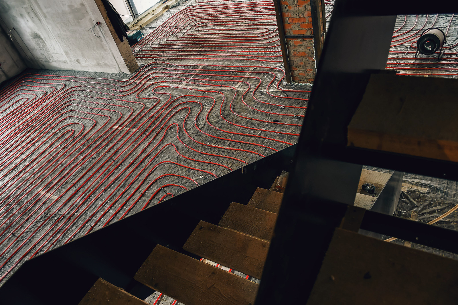 КП Клязьминский парк - монтаж тёплого пола, механизированная стяжка