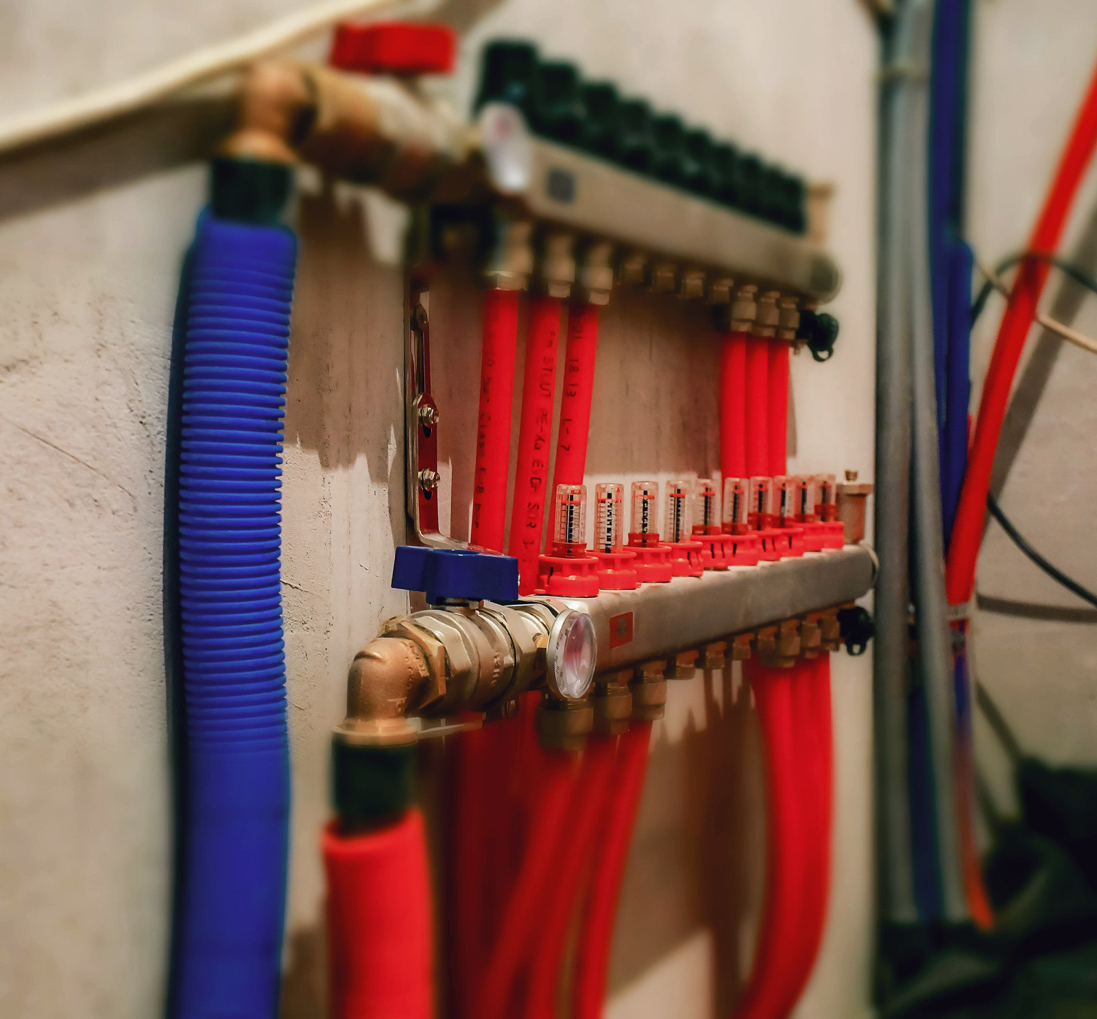 КП Клязьминский парк - монтаж тёплого пола, механизированная стяжка