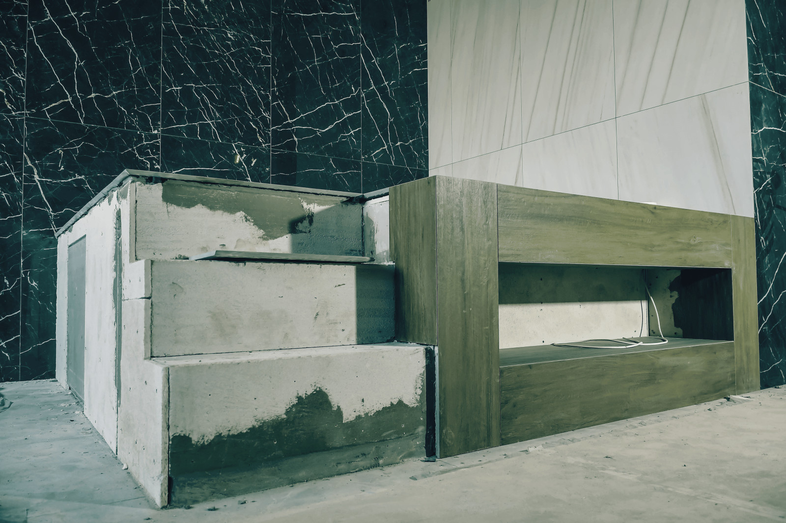 Клязьминский парк - фигурные изделия из керамогранита