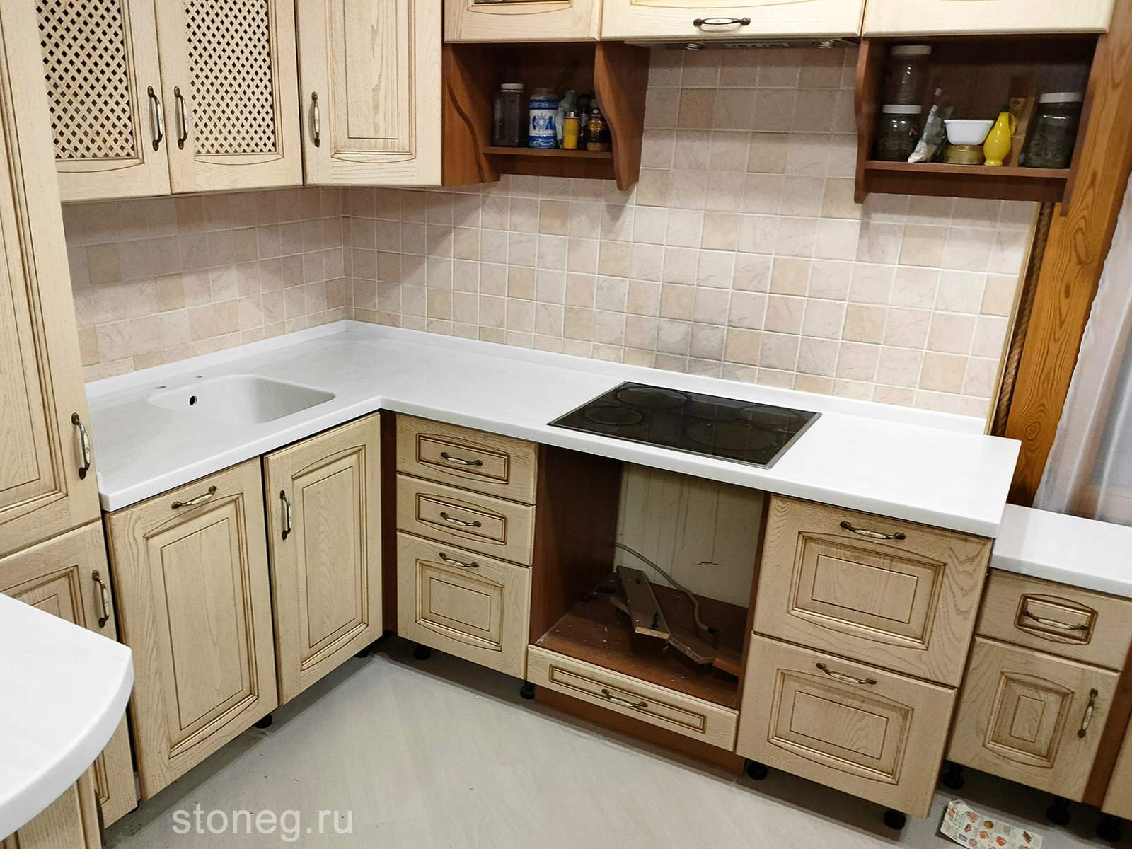Комплект столешниц для кухни из искусственного камня