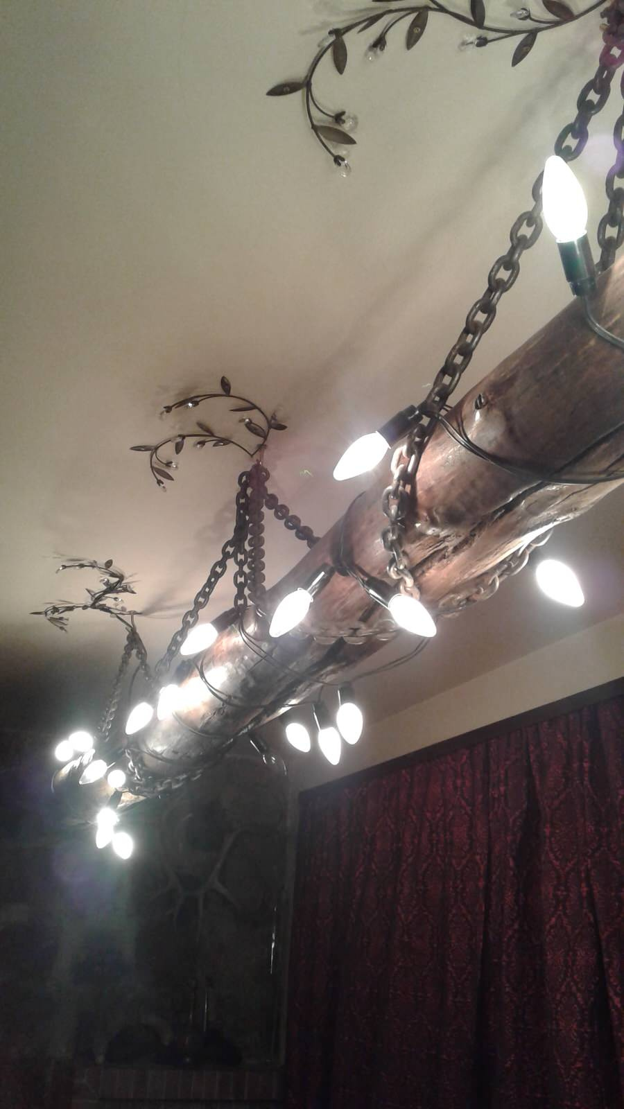 FURNITURE AND DECOR