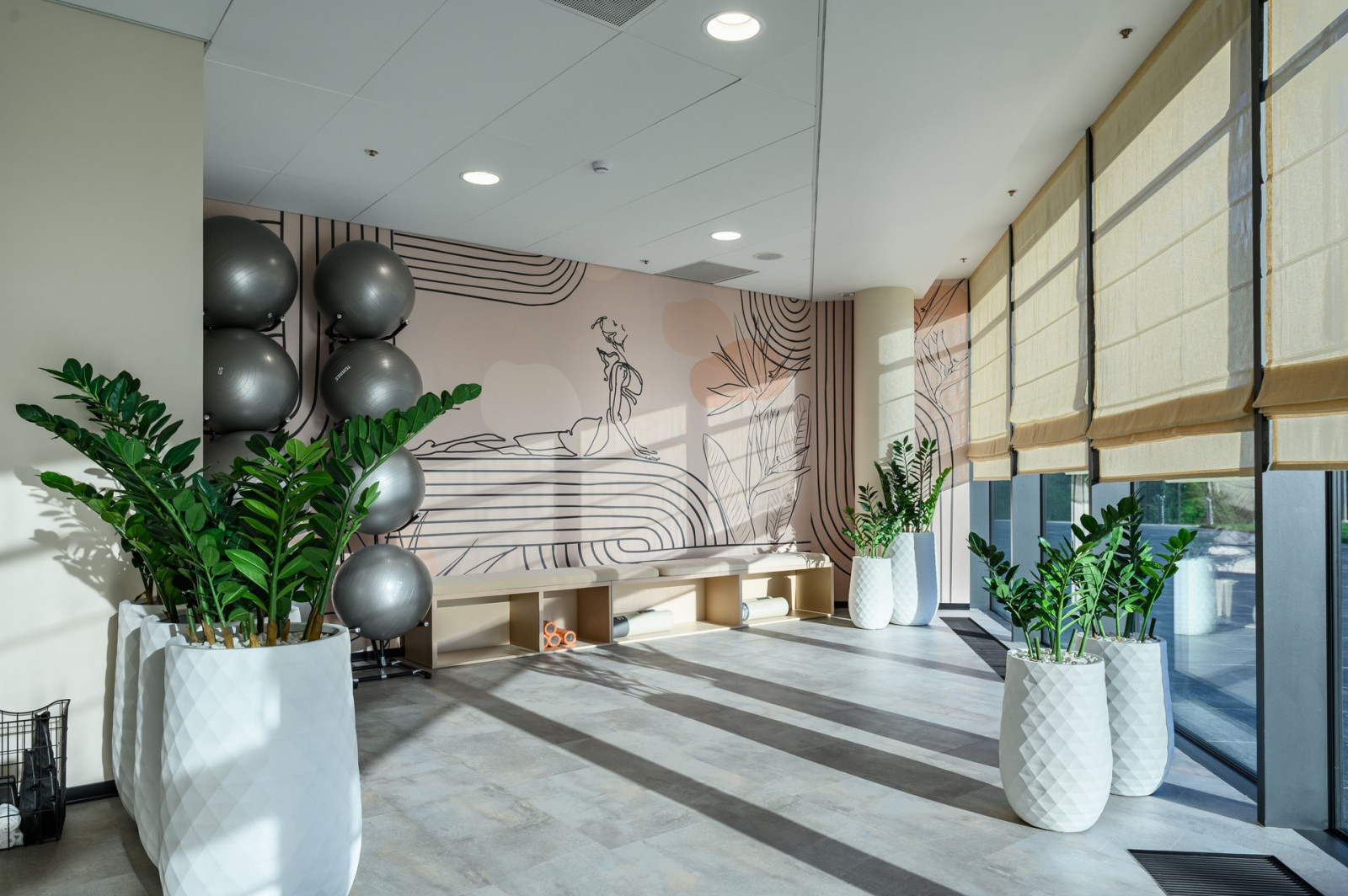 ФИЗКУЛЬТУРНО-ОЗДОРОВИТЕЛЬНЫЙ КОМПЛЕКС С КАТКОМ В ЛЕНИНГРАДСКОЙ ОБЛАСТИ