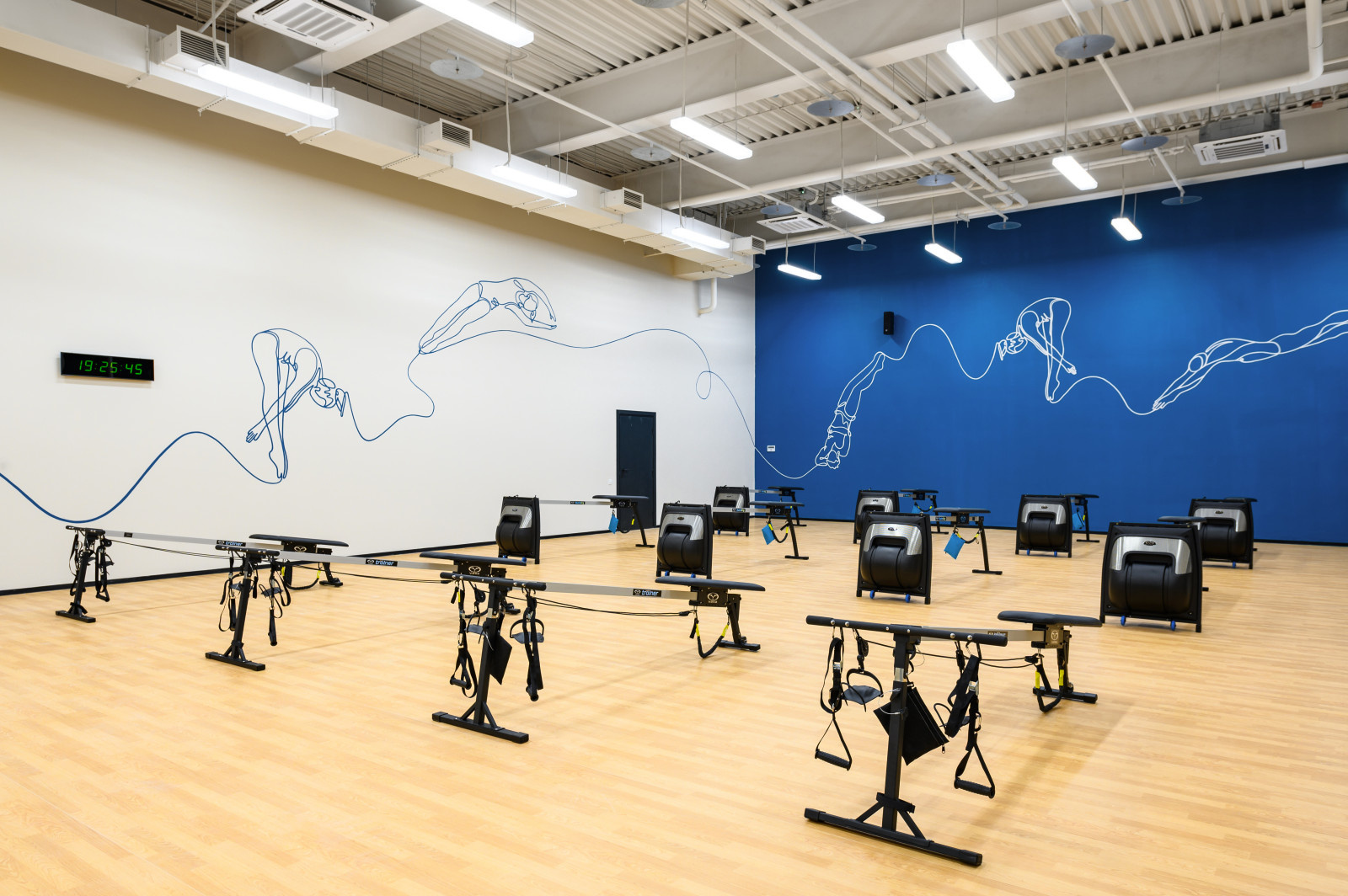 УНИВЕРСАЛЬНЫЙ СПОРТИВНЫЙ КОМПЛЕКС В ВАЛДАЕ