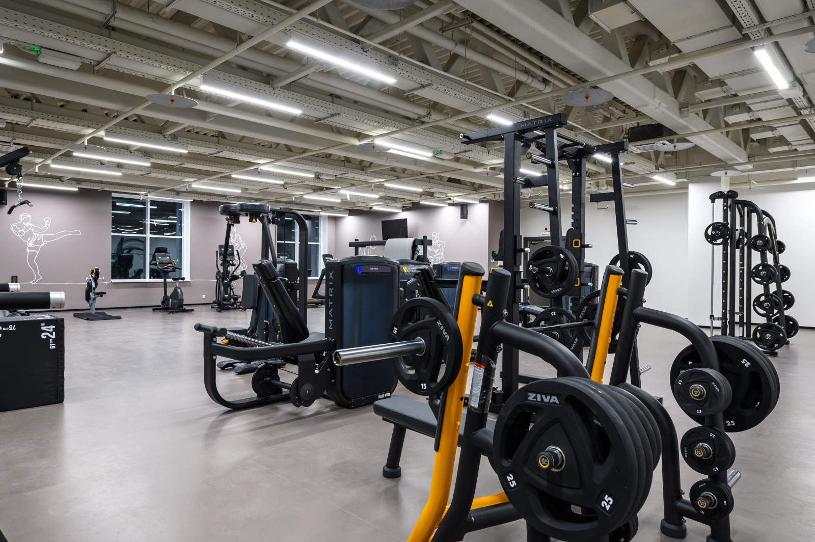 УНИВЕРСАЛЬНЫЙ СПОРТИВНЫЙ КОМПЛЕКС В ВАЛДАЕ