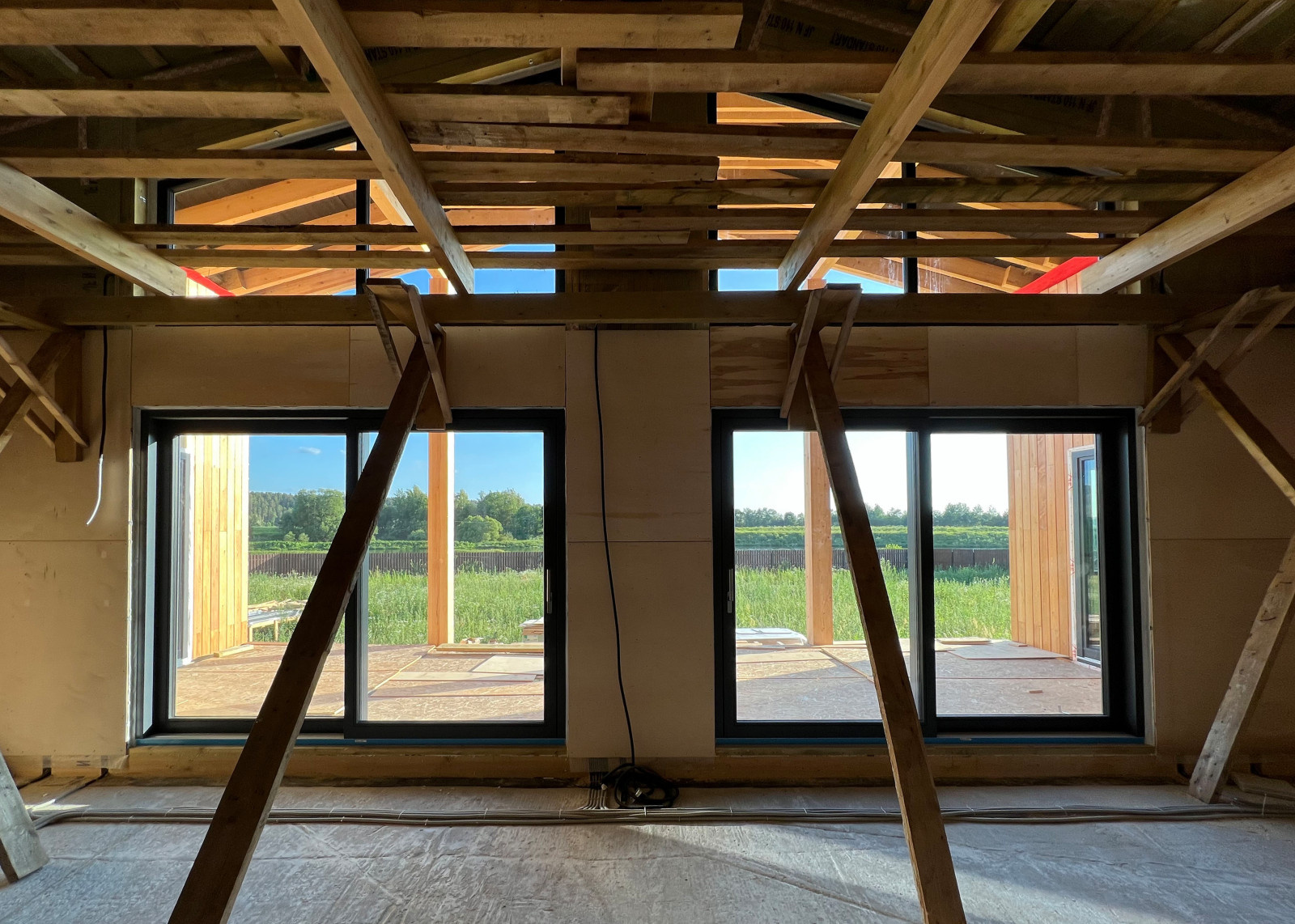 Остекление Каркасного дома в Одинцово