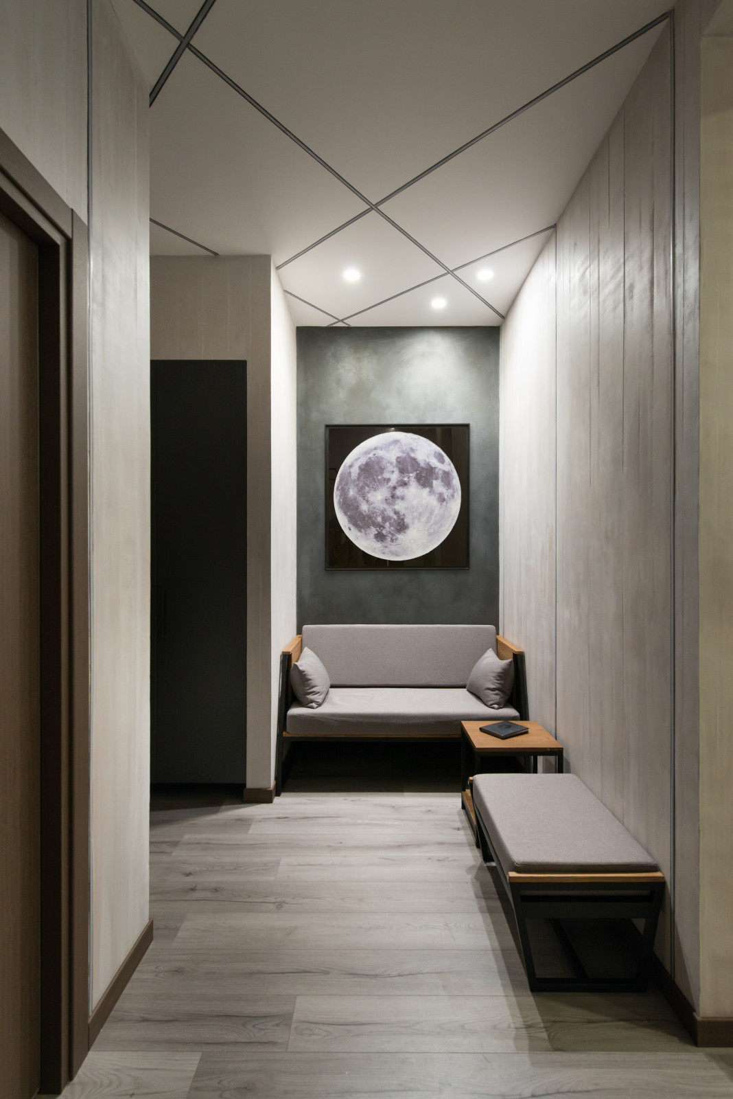Full Moon Office