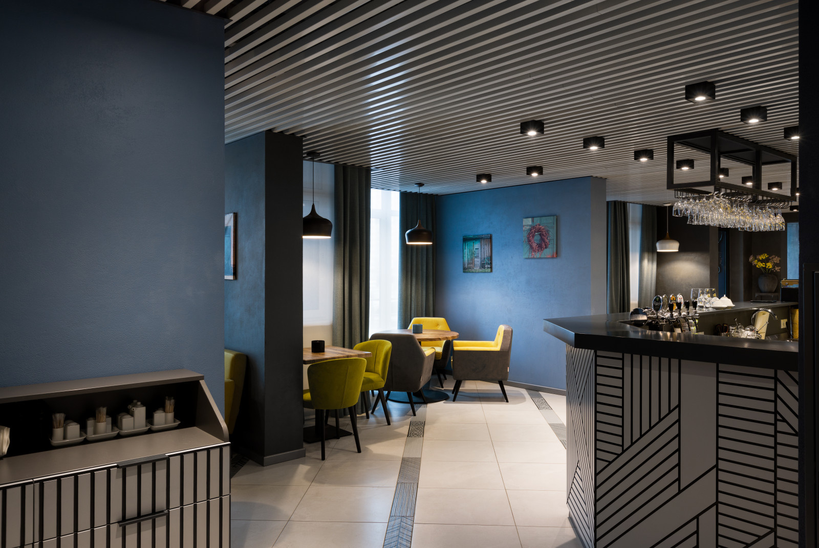 FM Cafe Restaurant