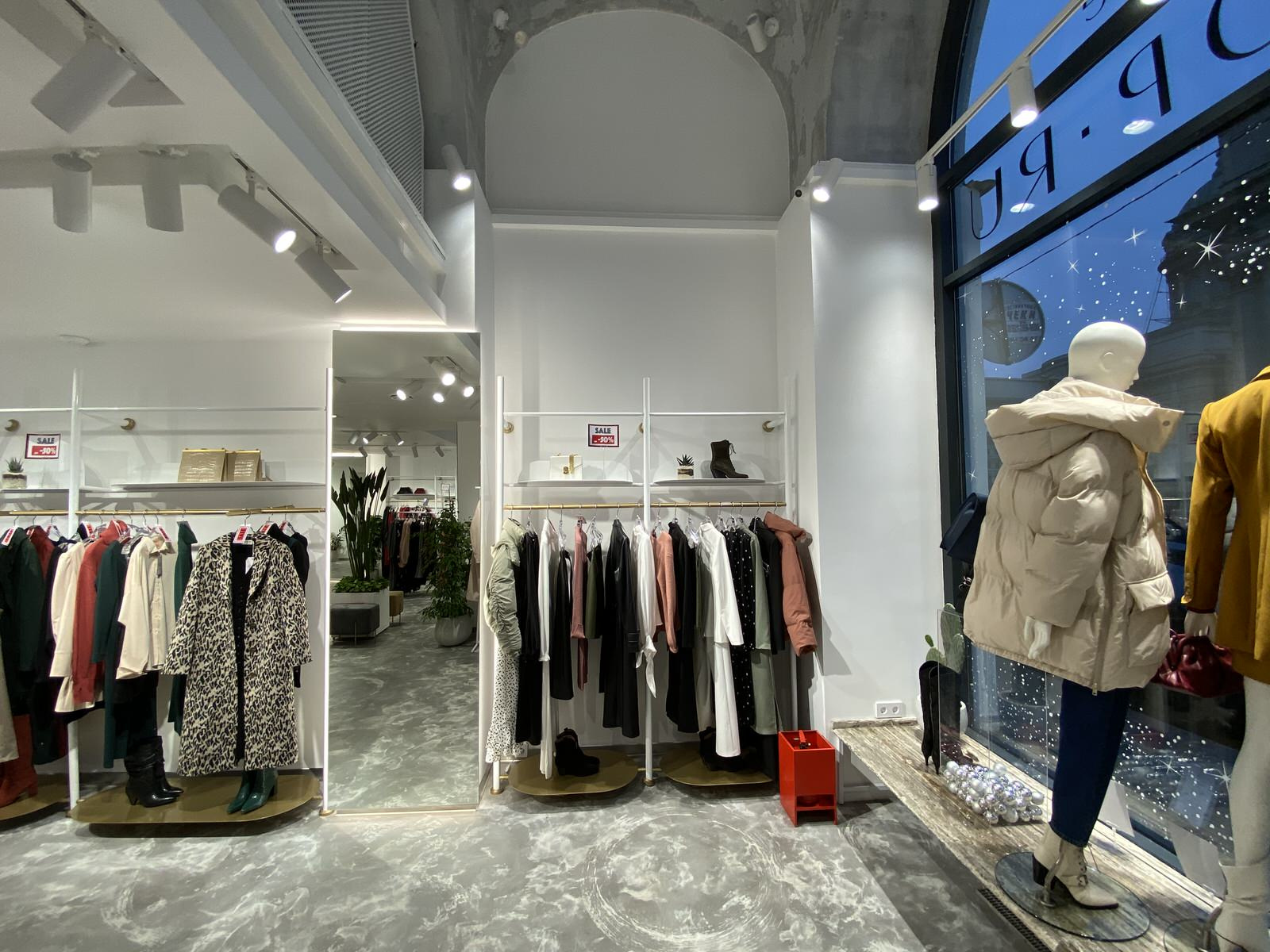 TOPTOP.RU Boutique on Griboedov Canal Embankment