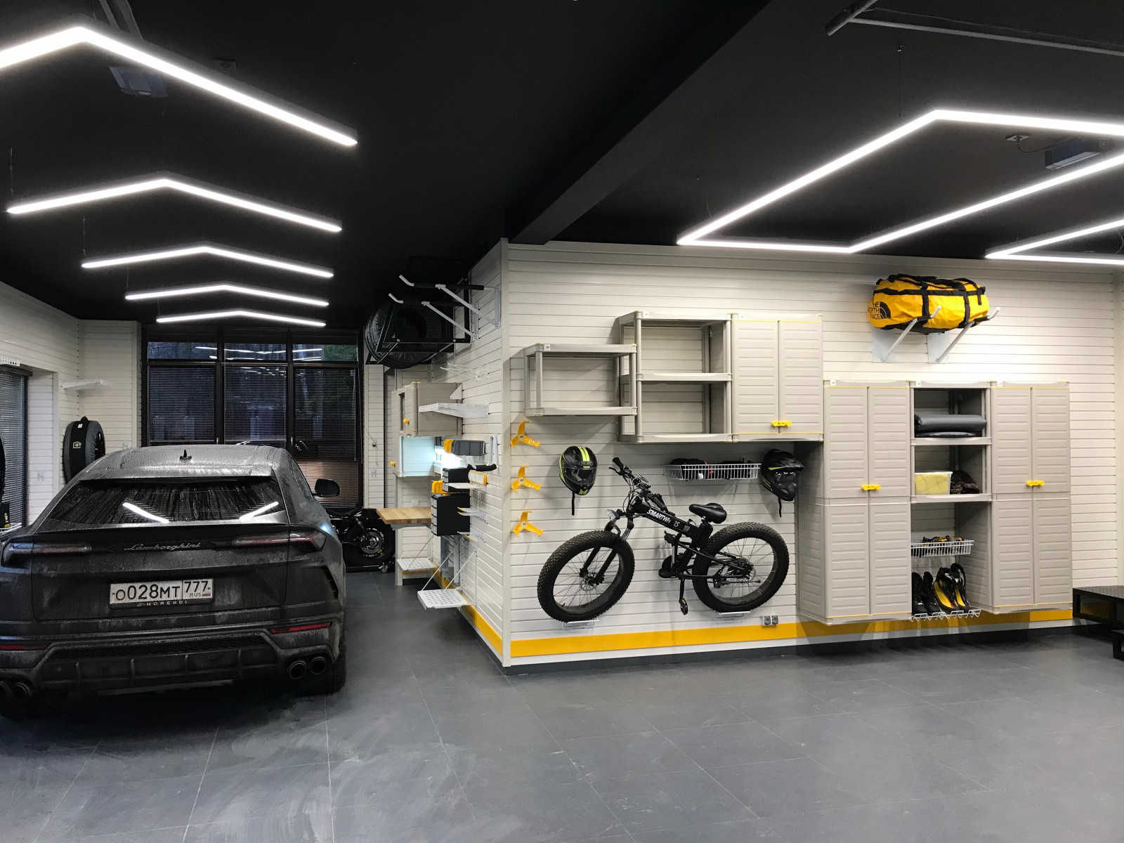Dmitry Portnyagin's Garage