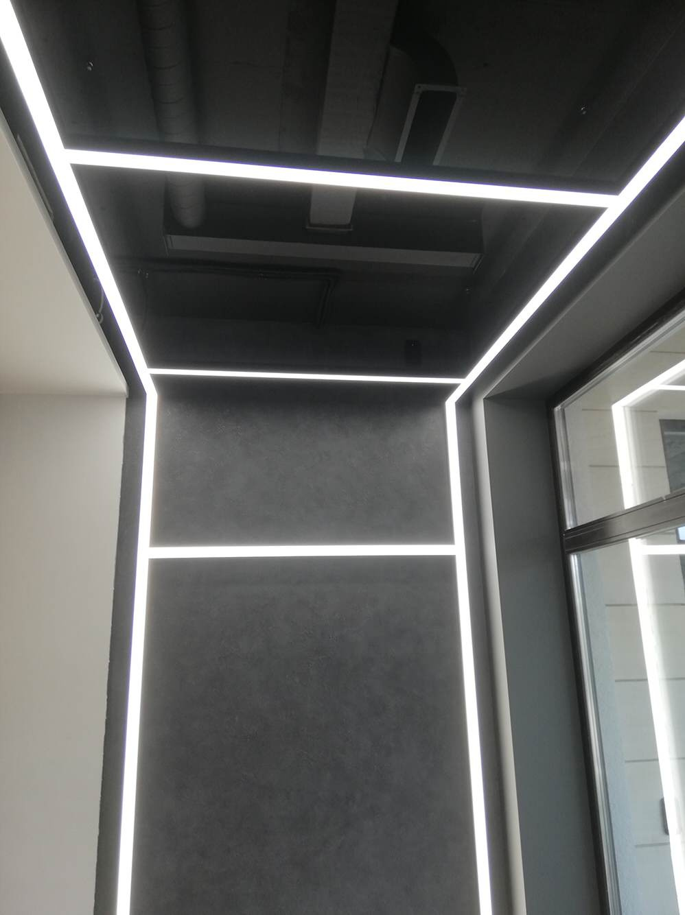 Lighting system HOKASU in a country house