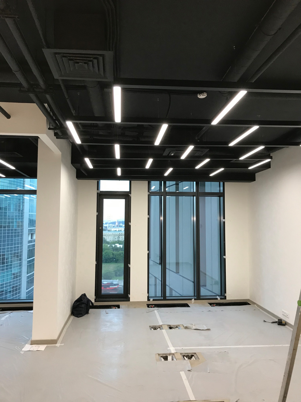 HOKASU Lighting System in Moscow City
