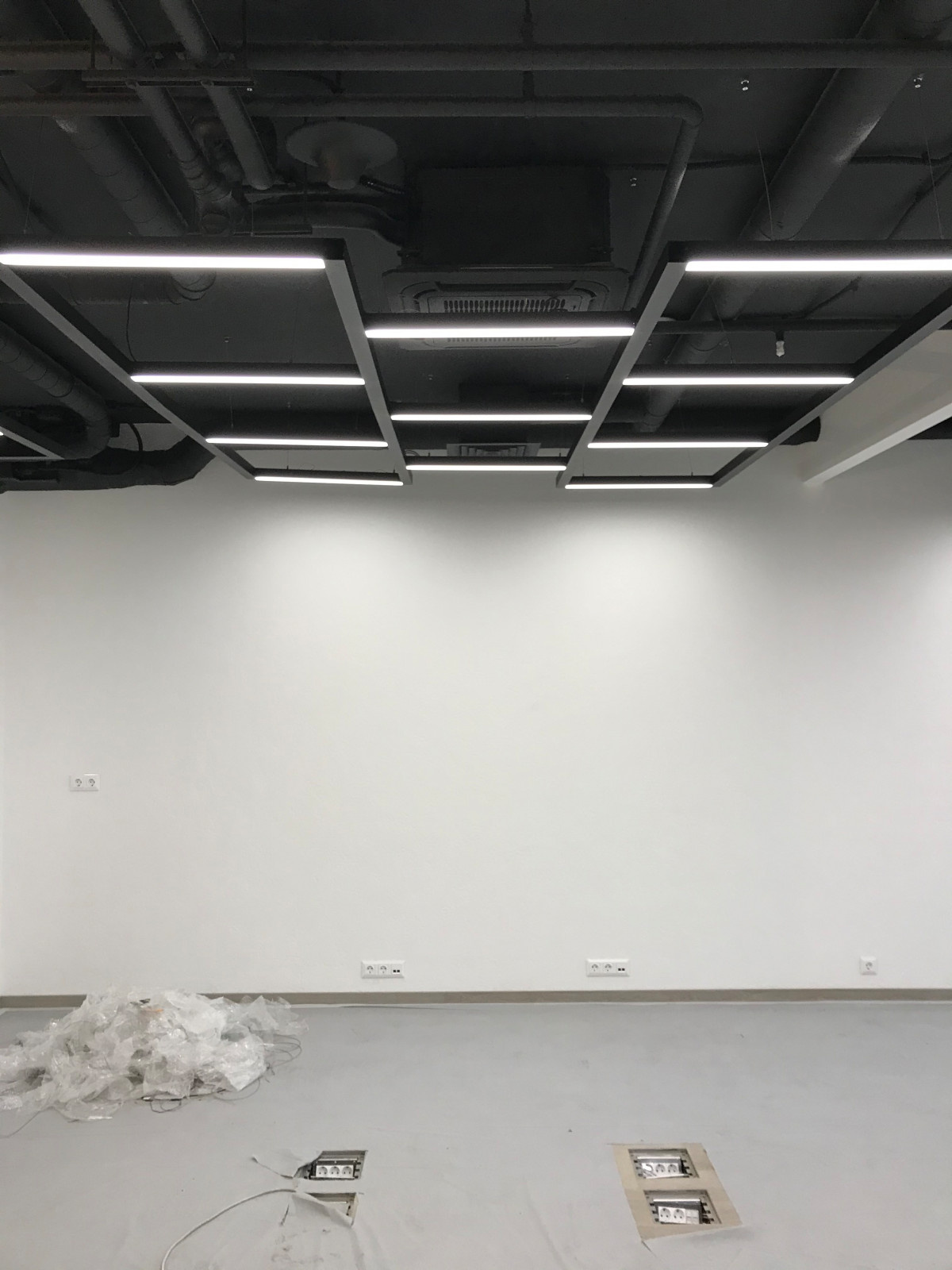 HOKASU Lighting System in Moscow City