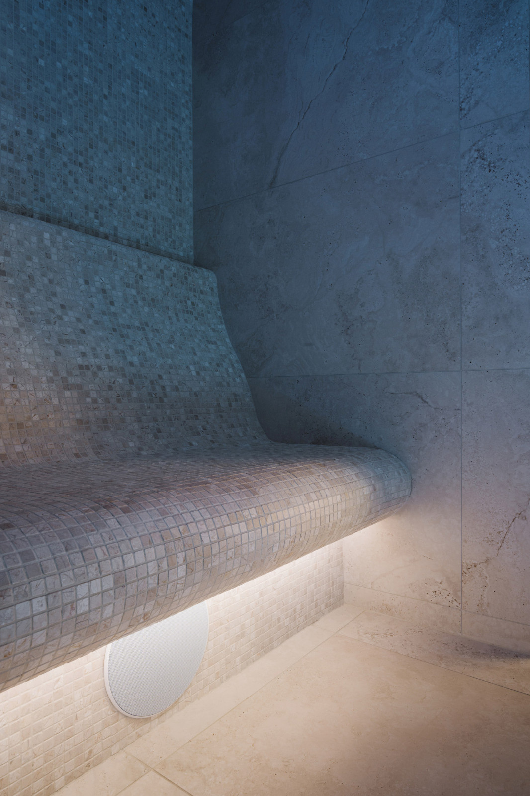 ндивидуальная конструкция сидений.