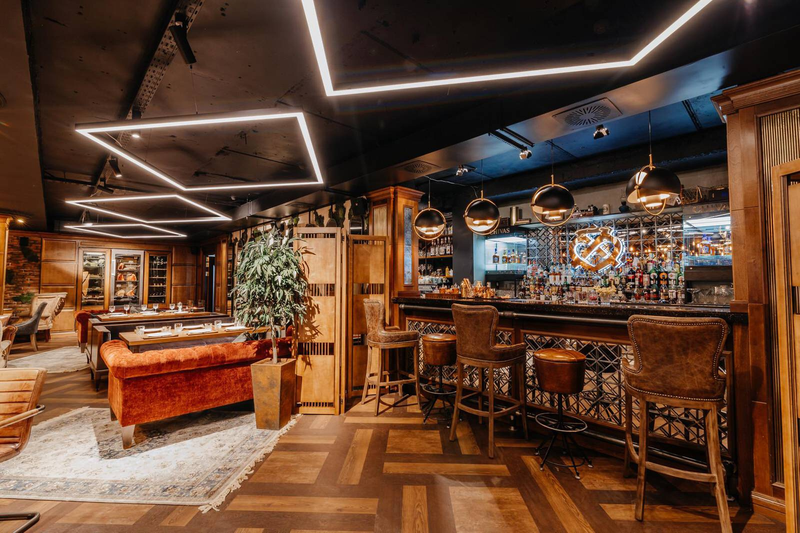 Tesla Grill & Bar Restaurant in Pyatigorsk