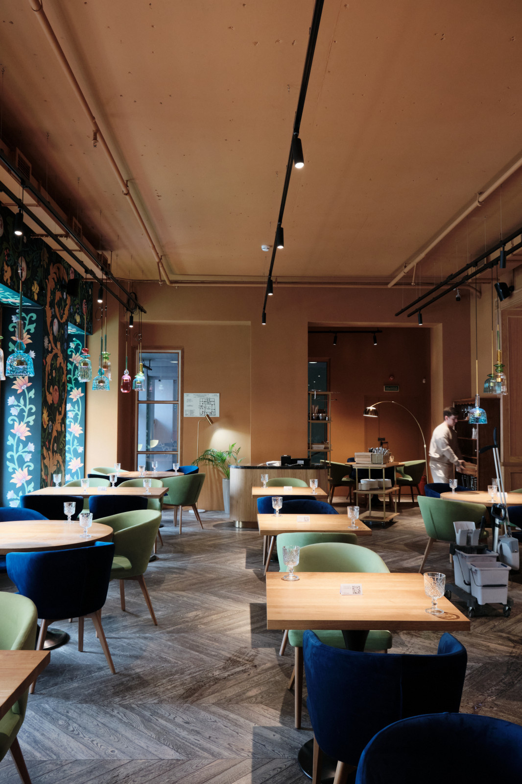Alice Garden Restaurant