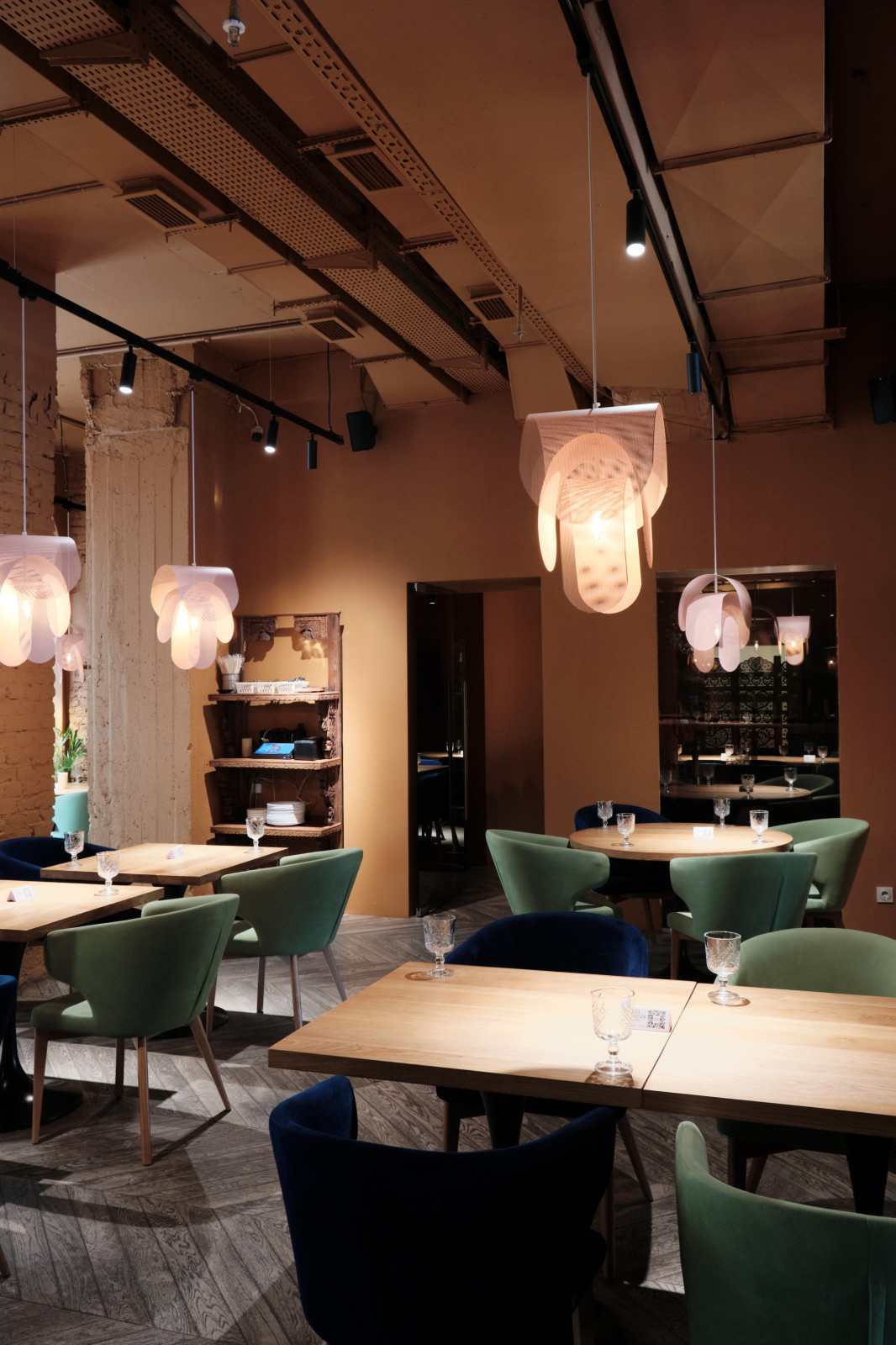 Alice Garden Restaurant