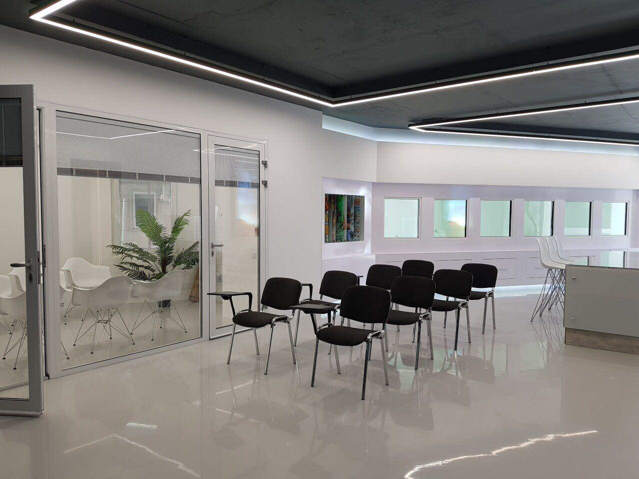 "Russian Glass Company" Showroom