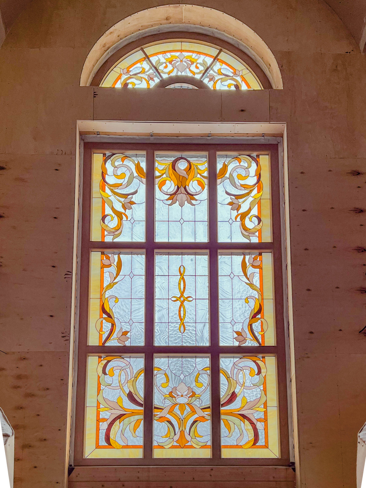 Особняк и Баня в русском стиле с витражом Тиффани