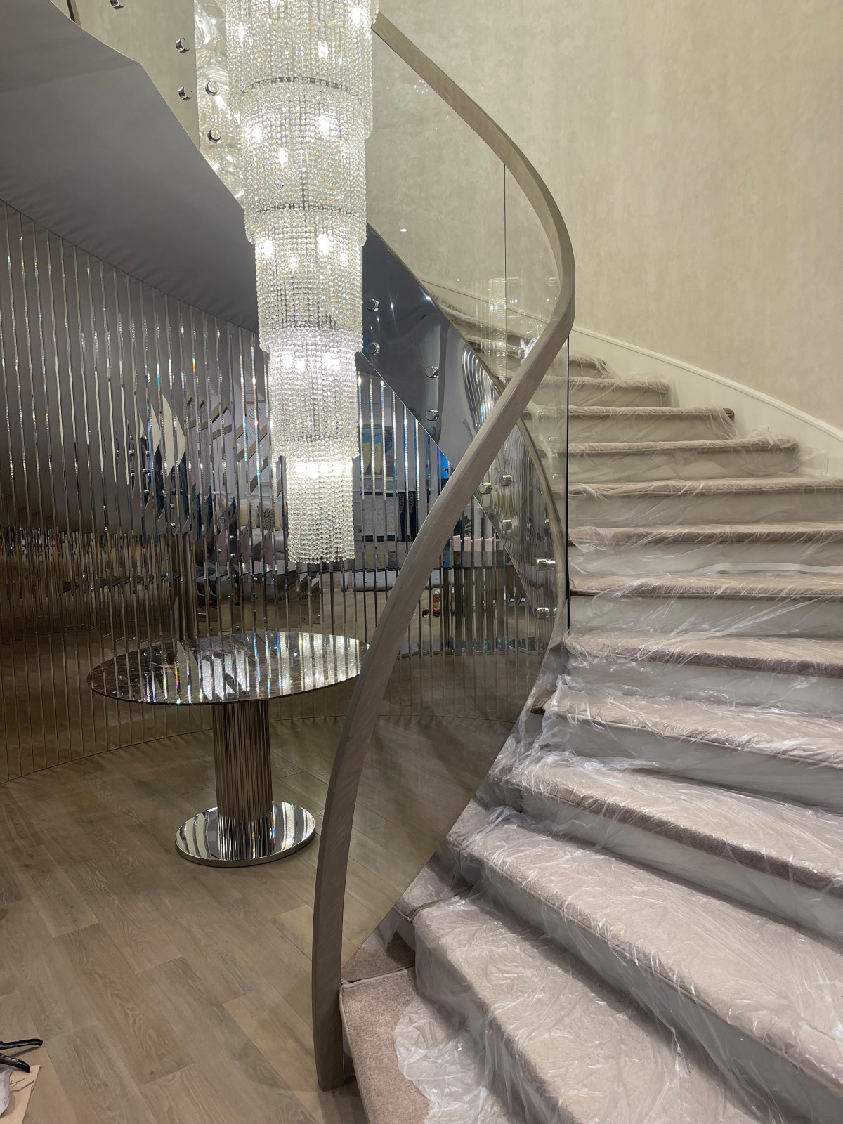 Ограждение -ГНУТОЕ СТЕКЛО