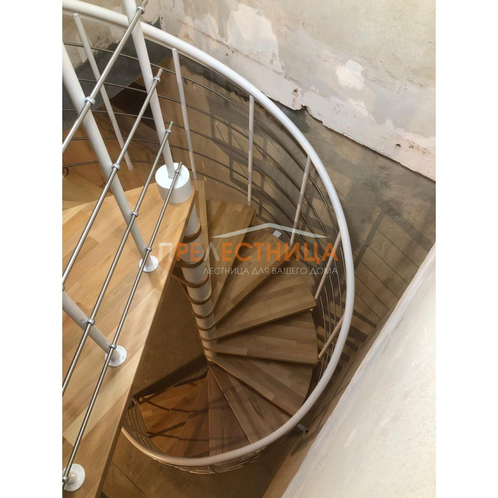 Винтовая лестница Dolle Montreal Style