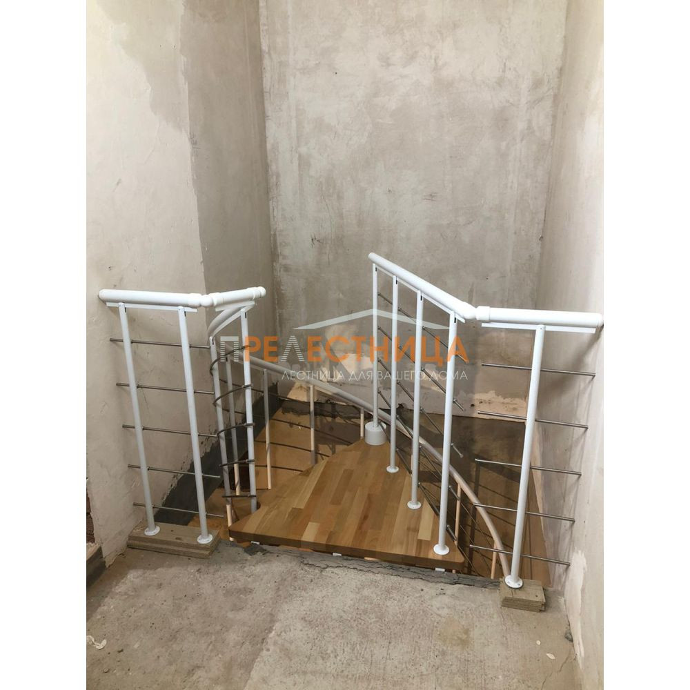 Винтовая лестница Dolle Montreal Style