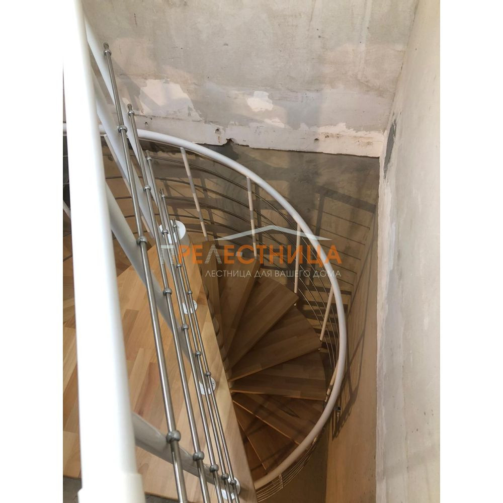 Винтовая лестница Dolle Montreal Style