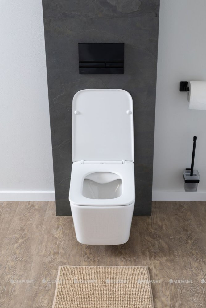 Выразительная и не скучная ванна в стиле минимализм