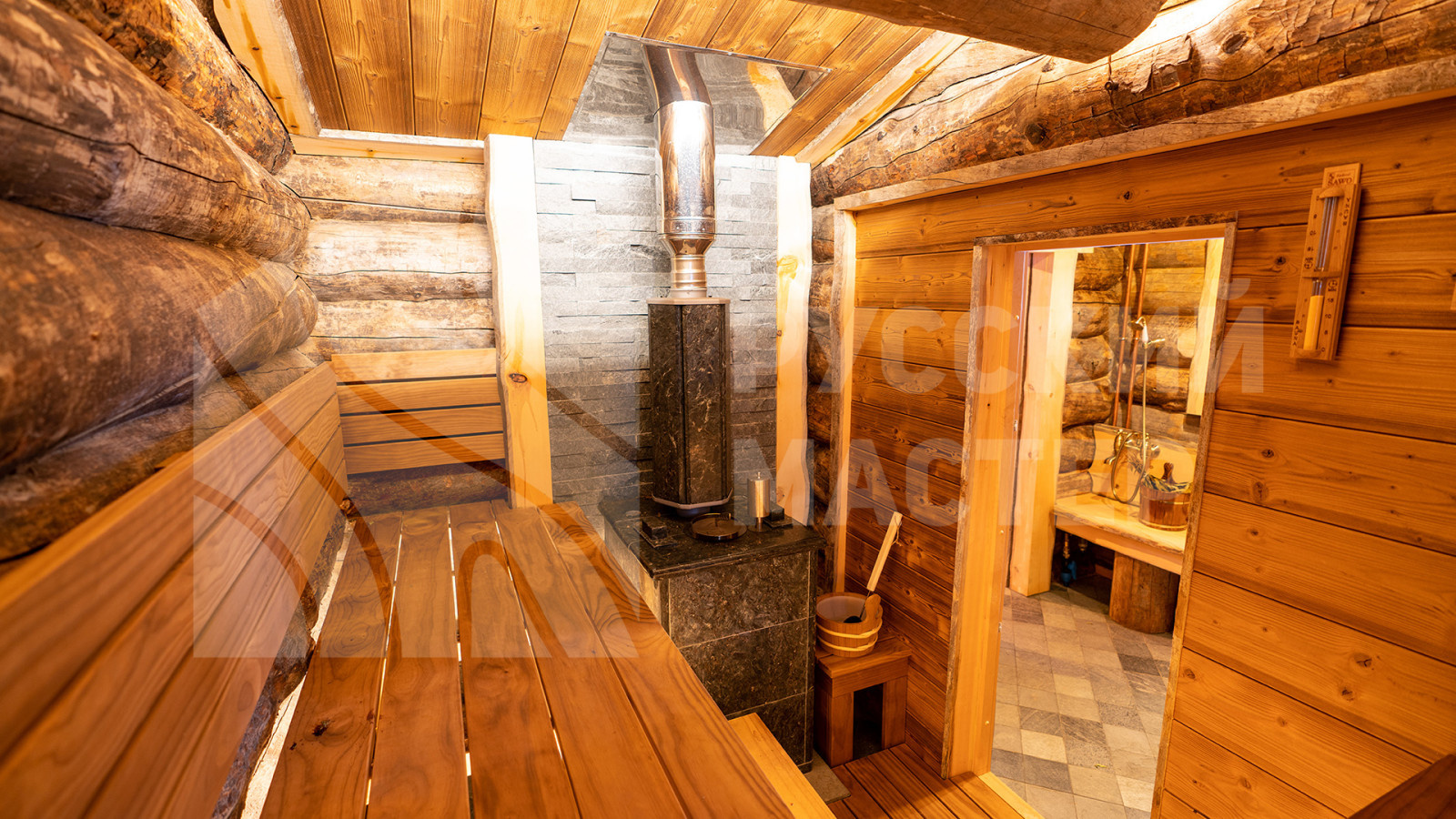 Баня из полярной сосны Кело с террасой и купелью с подогревом