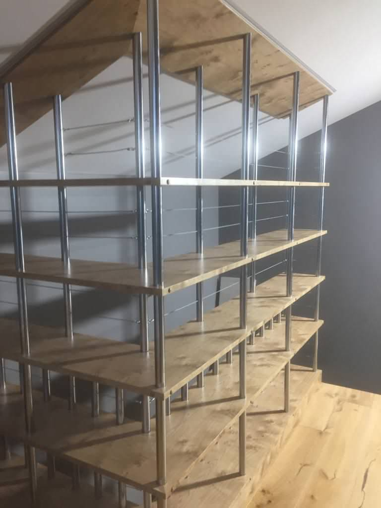 Стеллаж для книг