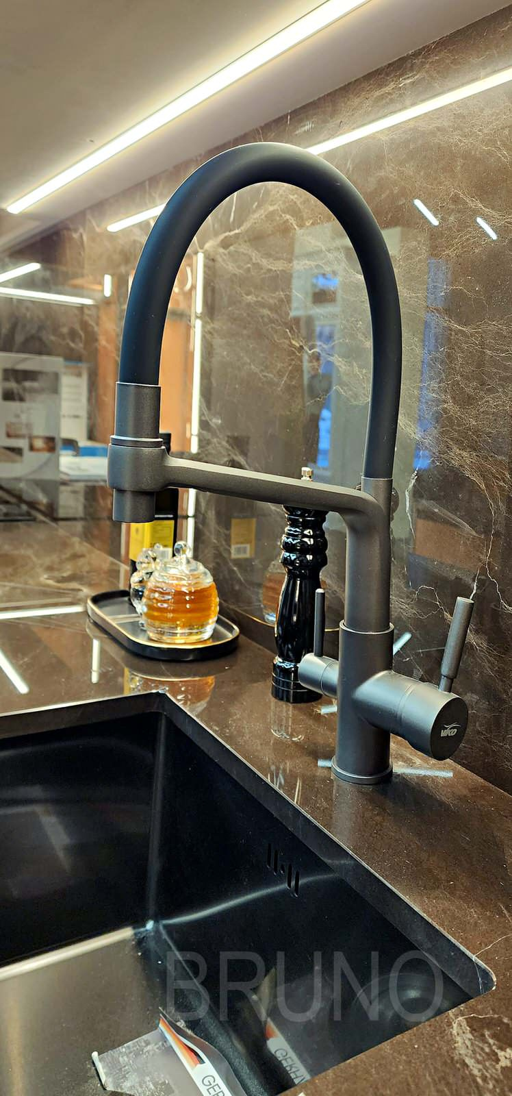 Салон мебели на "Стахановской"