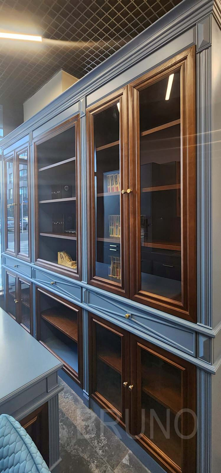 Салон мебели на "Стахановской"