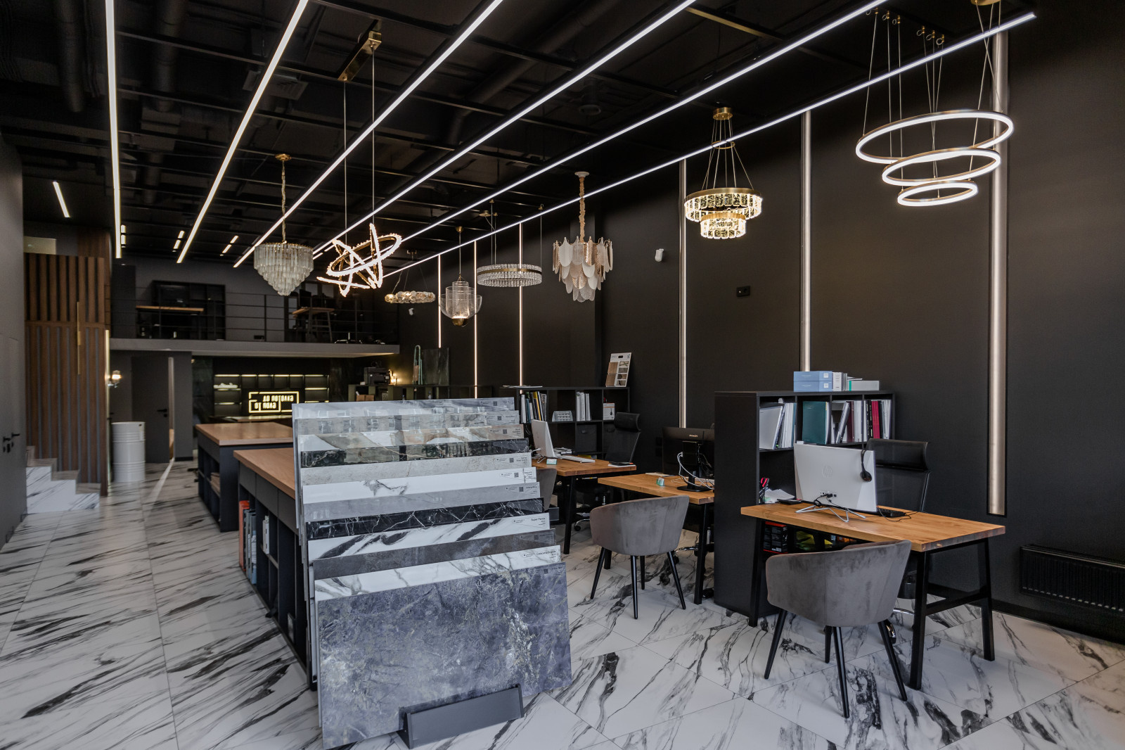 Шоу-рум строительной компании Реализация