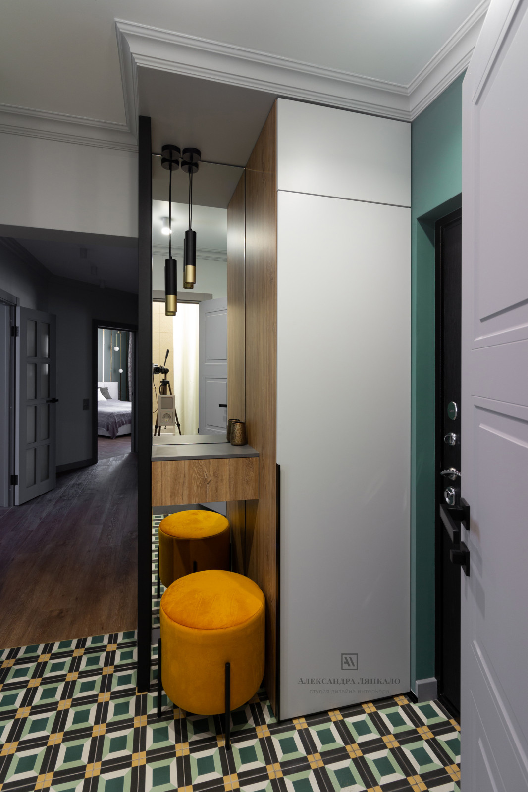 Обложка проекта: Шуваловский проспект Реализация