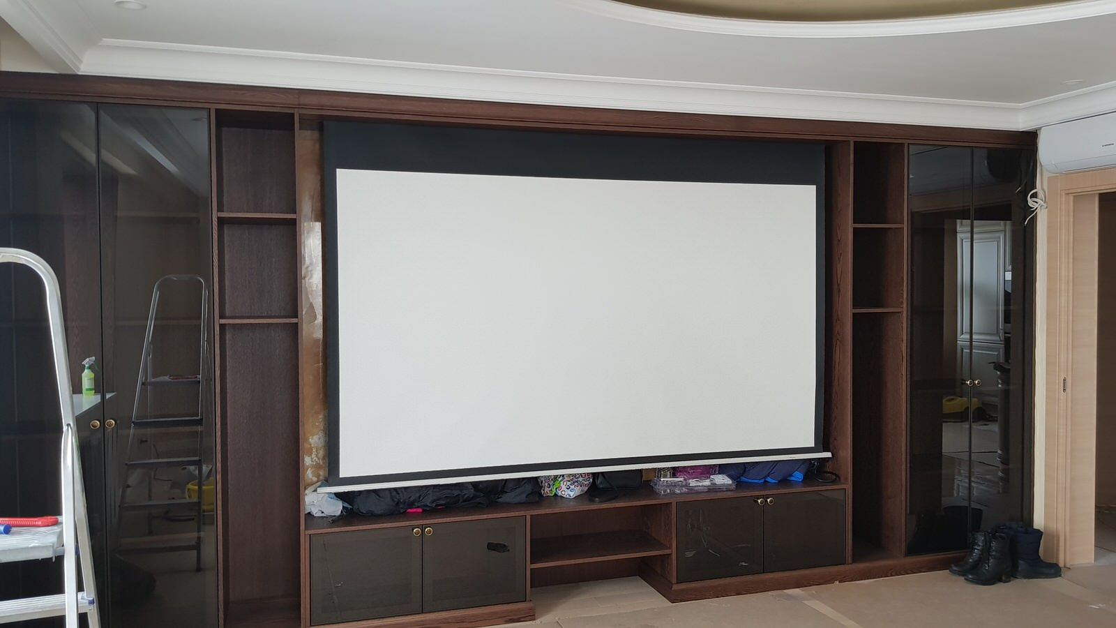 Домашний кинотеатр (Экран + Проектор,ТВ)